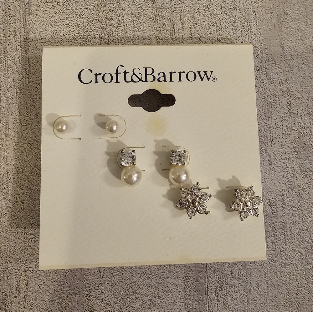 Croft & Barrow Silver and Pearl Earring Set